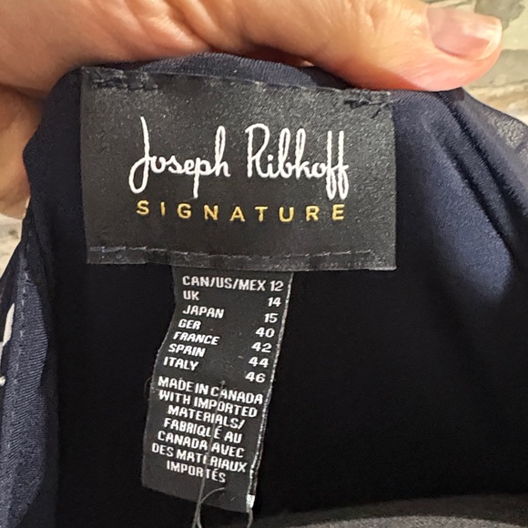 NWT Joseph Ribkoff Navy Blue and silver Rose Print Blouse - Picture 6 of 6